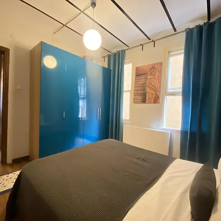 Bright - Beyoglu Experience