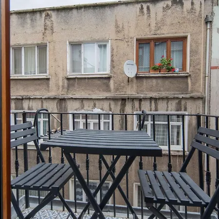 Bright - Beyoglu Experience
