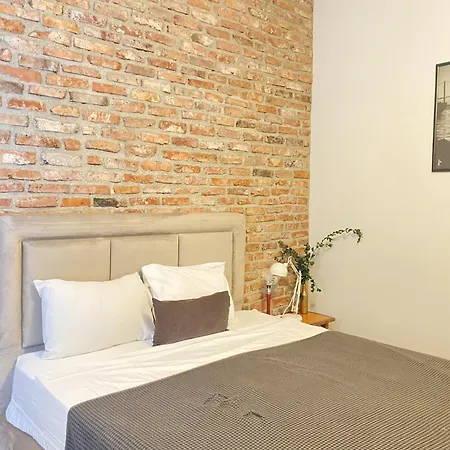 Bright - Beyoglu Experience