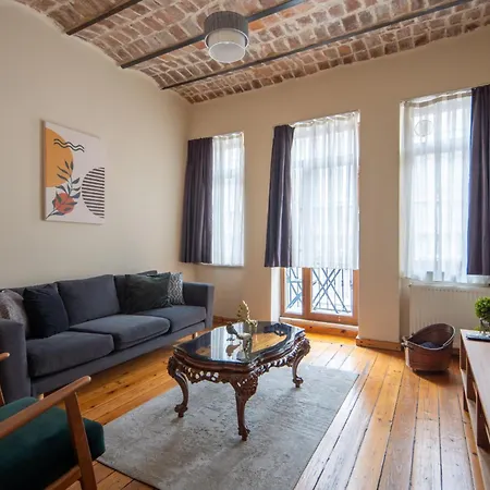 Bright - Beyoglu Experience