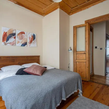 Bright - Beyoglu Experience